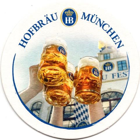 mnchen m-by hof mn okto 2b (rund215-3 bierglser beim zuprosten)